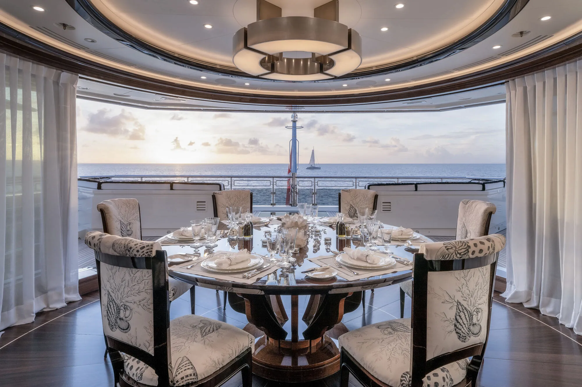 ALFA NERO private dining area